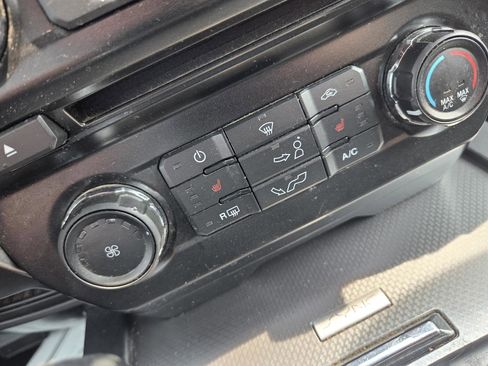 Used 2016 Ford F150 XLT w/ Equipment Group 302A Luxury image 26