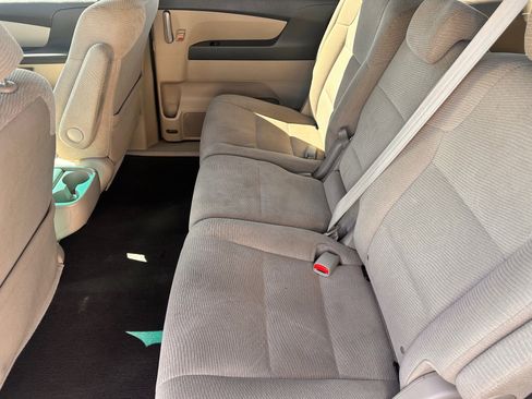 Used 2012 Honda Odyssey EX image 6
