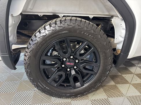 Used 2023 GMC Sierra 1500 Elevation AWD/4WD image 29