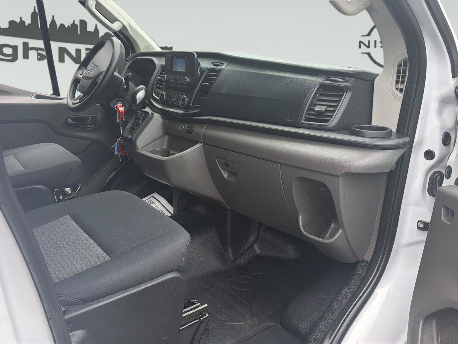 Used 2025 Ford Transit 250 Low Roof w/ Exterior Upgrade Package RWD image 33