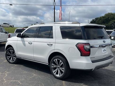 Used 2021 Ford Expedition Limited RWD image 5
