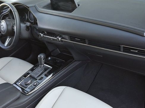 Certified 2025 MAZDA CX-30 AWD 2.5 S w/ Preferred Package image 20