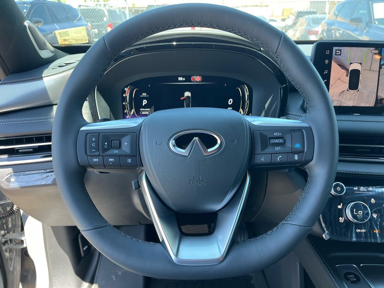New 2027 INFINITI QX60 Luxe FWD image 18