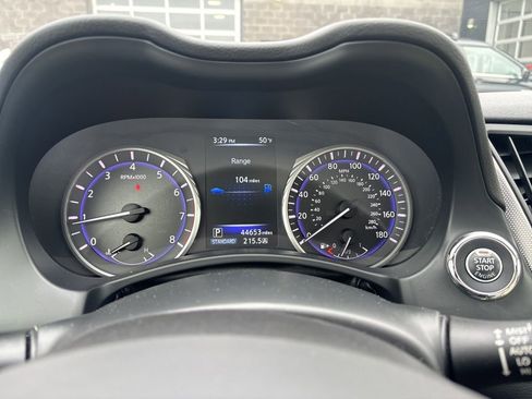 Used 2017 INFINITI Q50 Premium w/ 2.0T Premium Plus Package image 10