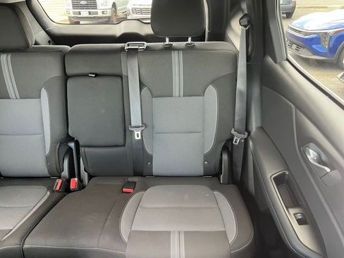 Used 2025 Chevrolet Blazer LT FWD image 38