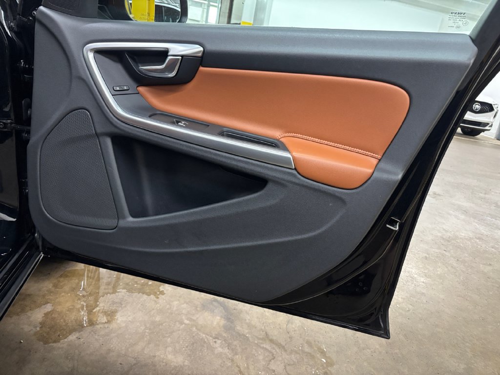 Used 2017 Volvo S60 T5 Inscription AWD/4WD image 15