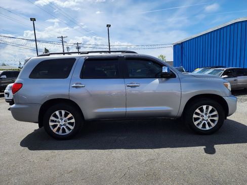 Used 2008 Toyota Sequoia Limited RWD image 5