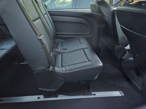 Used 2016 Mercedes-Benz Metris Passenger image 5