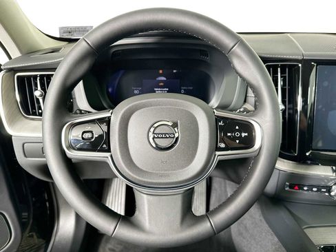 Certified 2025 Volvo XC60 T8 Ultra w/ Protection Package Premier image 9