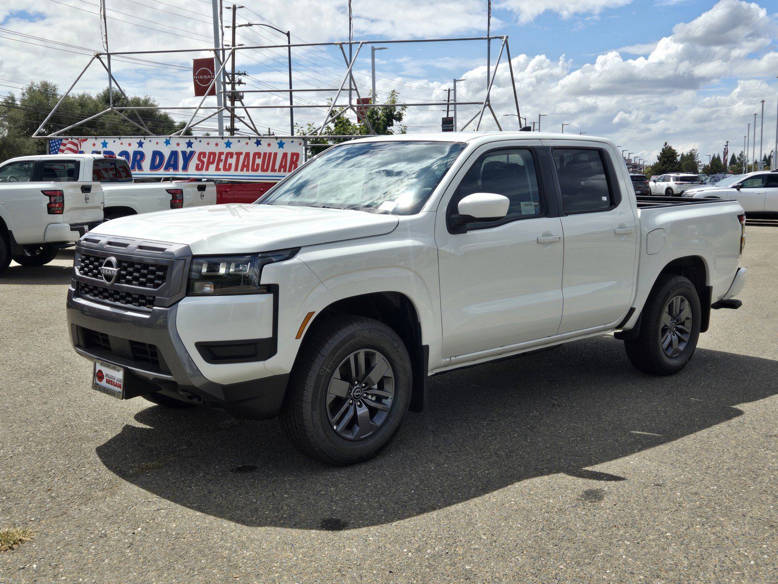 New 2026 Nissan Frontier SV w/ All-Weather Content Package AWD/4WD image 8