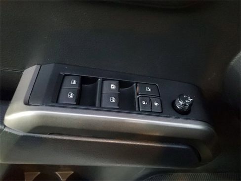 Used 2022 Toyota Tacoma 2WD Double Cab image 30