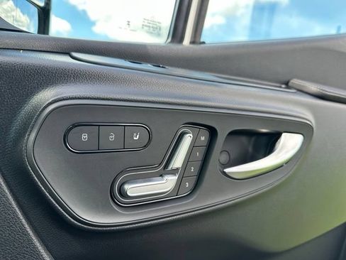 Used 2026 Mercedes-Benz Sprinter 2500 image 19