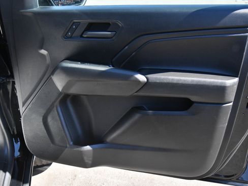 Used 2023 Chevrolet Colorado W/T image 44