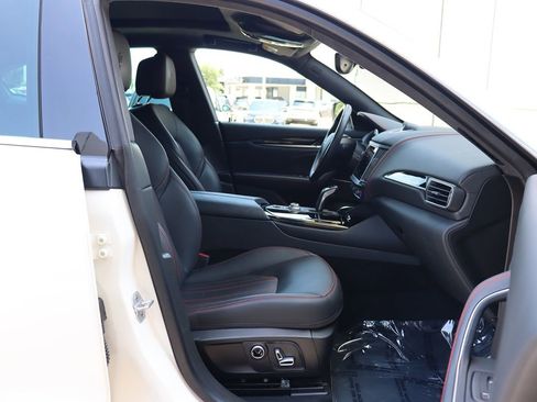 Used 2022 Maserati Levante Modena image 88