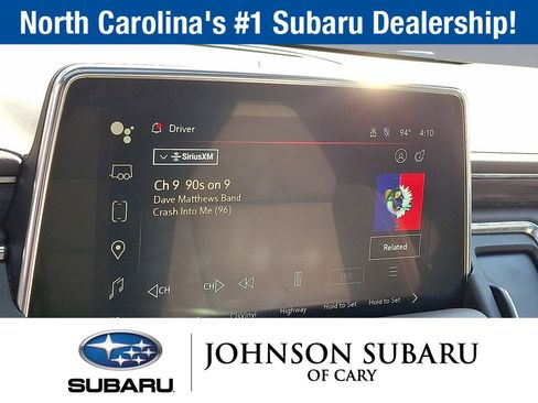 Used 2024 GMC Yukon XL SLT w/ SLT Luxury Package image 16