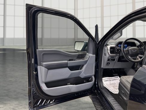 Used 2022 Ford F150 XLT w/ Equipment Group 301A Mid AWD/4WD image 17