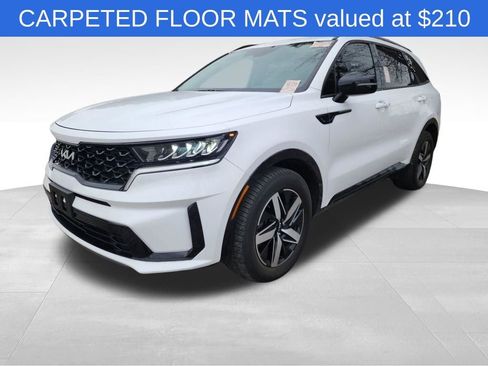 Used 2022 Kia Sorento S image 3