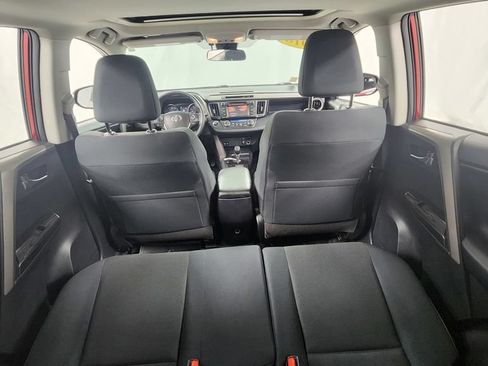 Used 2018 Toyota RAV4 Adventure AWD/4WD image 17