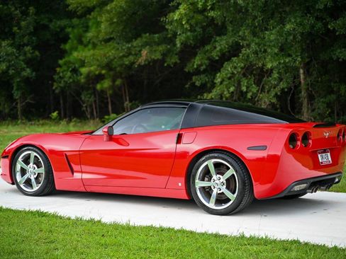 Used 2008 Chevrolet Corvette Coupe RWD image 15