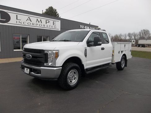 Used 2019 Ford F350 XL w/ XL Value Package image 3
