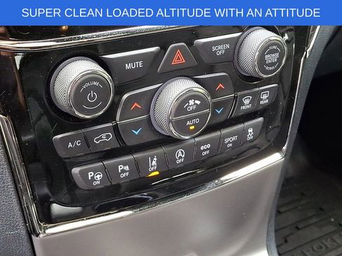 Used 2020 Jeep Grand Cherokee High Altitude AWD/4WD image 16