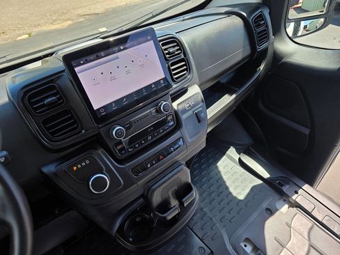 Used 2025 RAM ProMaster 3500 image 16