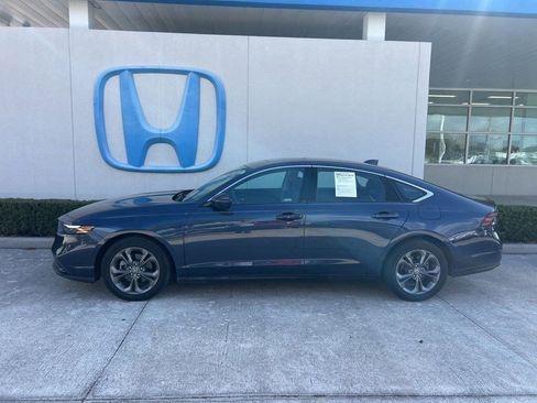 Used 2023 Honda Accord EX image 5