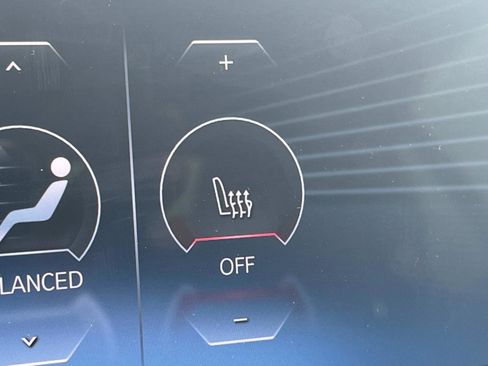 Used 2024 BMW 330e xDrive 330e xDrive Plug-In Hybrid AWD image 24