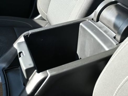 Used 2023 GMC Acadia SLE w/ Driver Convenience Package image 25