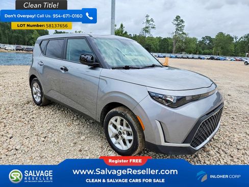 Used 2025 Kia Soul LX w/ LX Technology Package FWD image 5