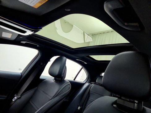 Certified 2025 Mercedes-Benz C 300 Sedan image 17