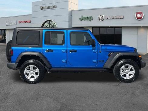 Used 2021 Jeep Wrangler Unlimited Sport AWD/4WD image 8