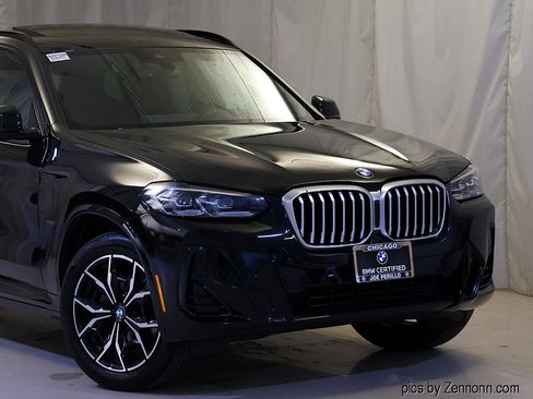 Used 2024 BMW X3 xDrive30i w/ Premium Package AWD/4WD image 2