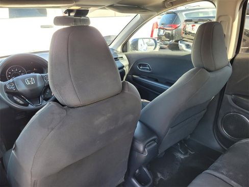Used 2022 Honda HR-V EX image 31
