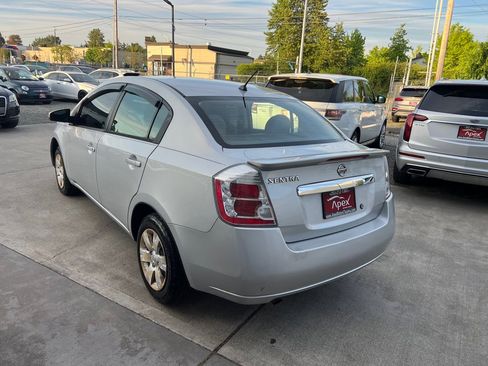 Used 2012 Nissan Sentra 2.0 FWD image 5