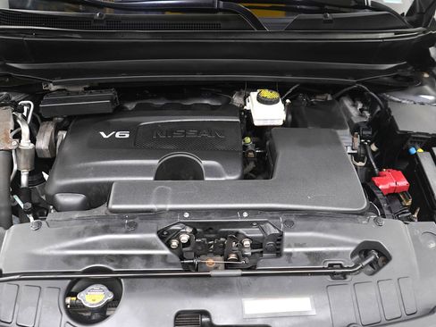 Used 2018 Nissan Pathfinder SL w/ SL Premium Package image 31