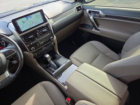 Used 2022 Lexus GX 460 Premium image 14
