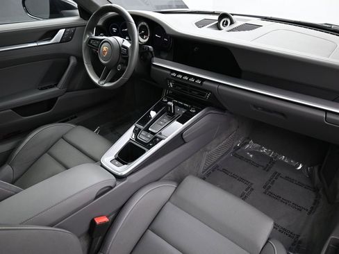 Used 2024 Porsche 911 Turbo image 25