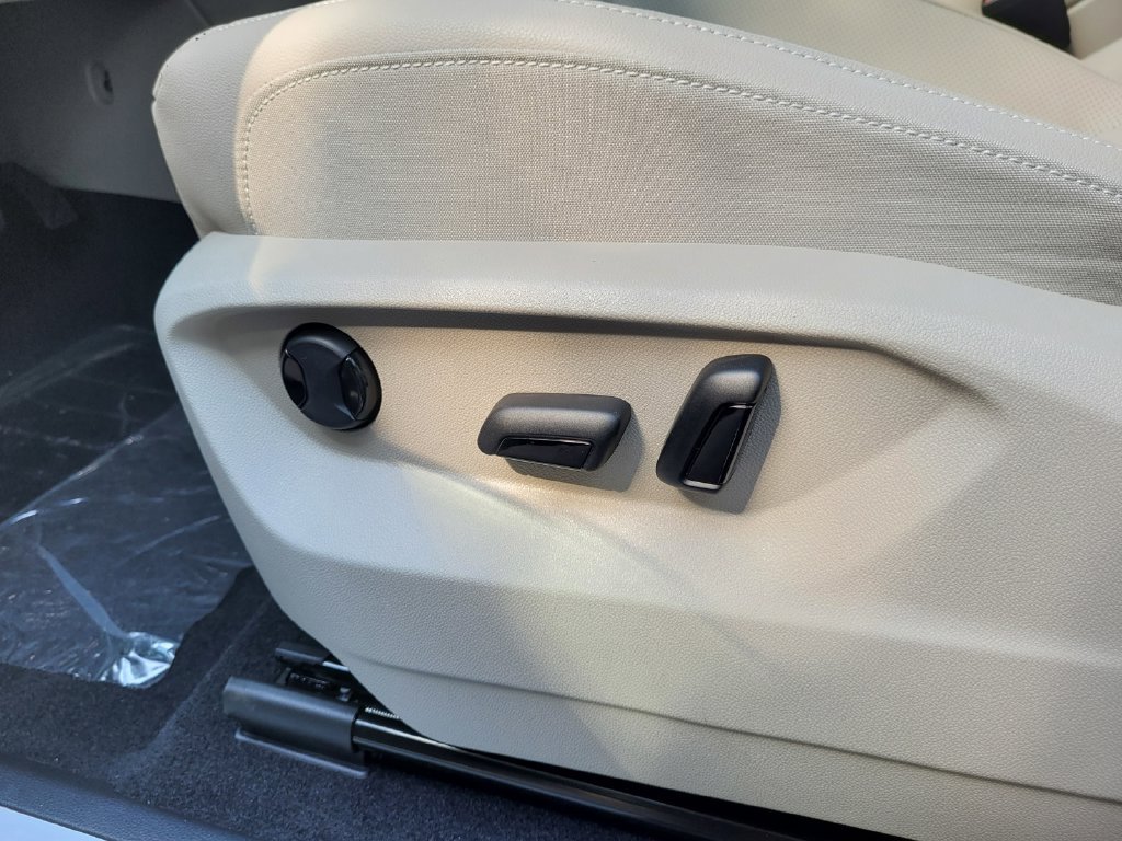 New 2026 Volkswagen Atlas SE AWD/4WD image 12