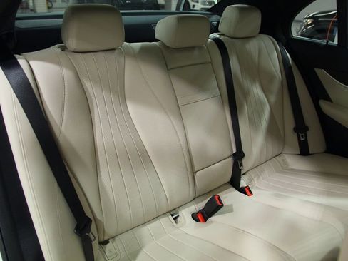 Certified 2023 Mercedes-Benz E 350 4MATIC Sedan image 27