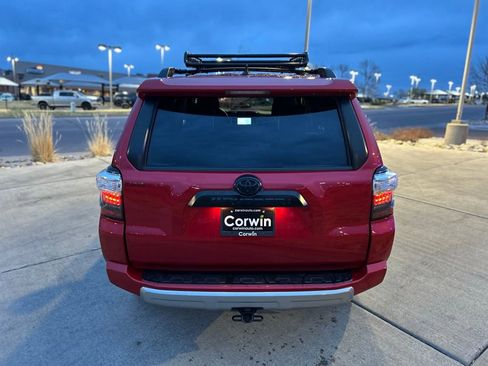 Used 2022 Toyota 4Runner TRD Off-Road Premium w/ Moonroof Package image 7