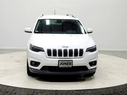 Used 2019 Jeep Cherokee Latitude w/ Popular Appearance Group