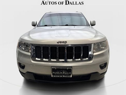 Used 2013 Jeep Grand Cherokee Laredo AWD/4WD image 3