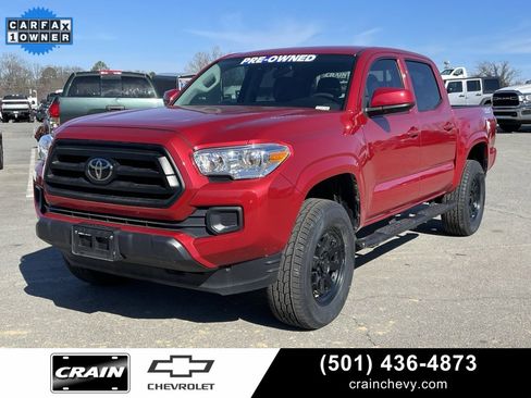 Used 2023 Toyota Tacoma SR image 3
