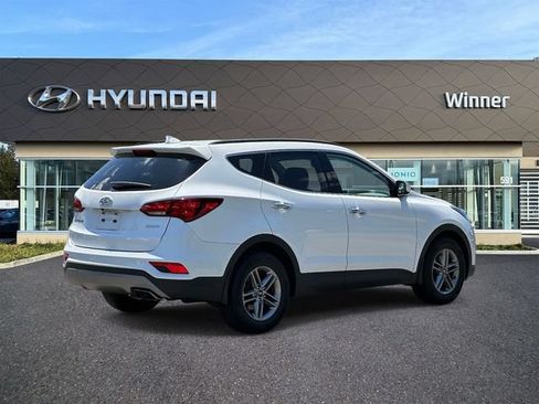Used 2018 Hyundai Santa Fe Sport w/ 2.4L Value Package 02 FWD image 4