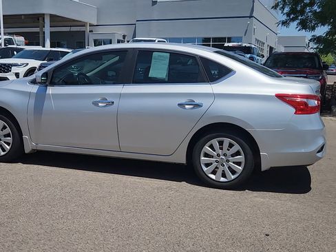 Used 2016 Nissan Sentra S FWD image 6