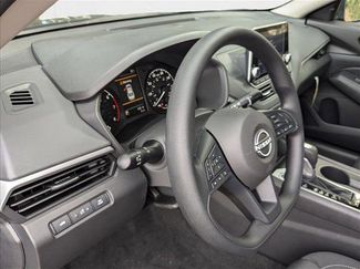 New 2025 Nissan Altima 2.5 S FWD video 3