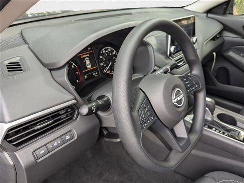 New 2025 Nissan Altima 2.5 S FWD image 3