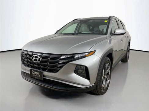 Used 2024 Hyundai Tucson SEL w/ Convenience Package FWD image 4
