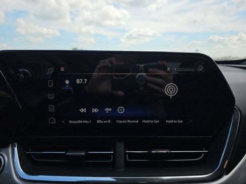 New 2026 Chevrolet Trax LT w/ Driver Confidence Package FWD image 13